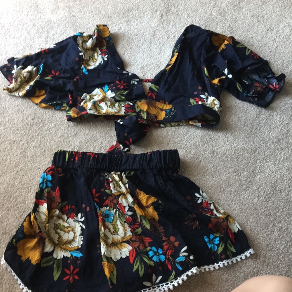 Two piece set